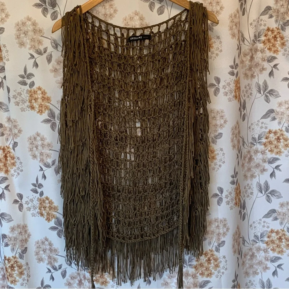 Origami by Vivien Fringe Vest - Picture 3 of 8